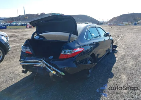 2015 Toyota Camry Hybrid Le from USA, damaged, VIN 4T1BD1FK5FU170038